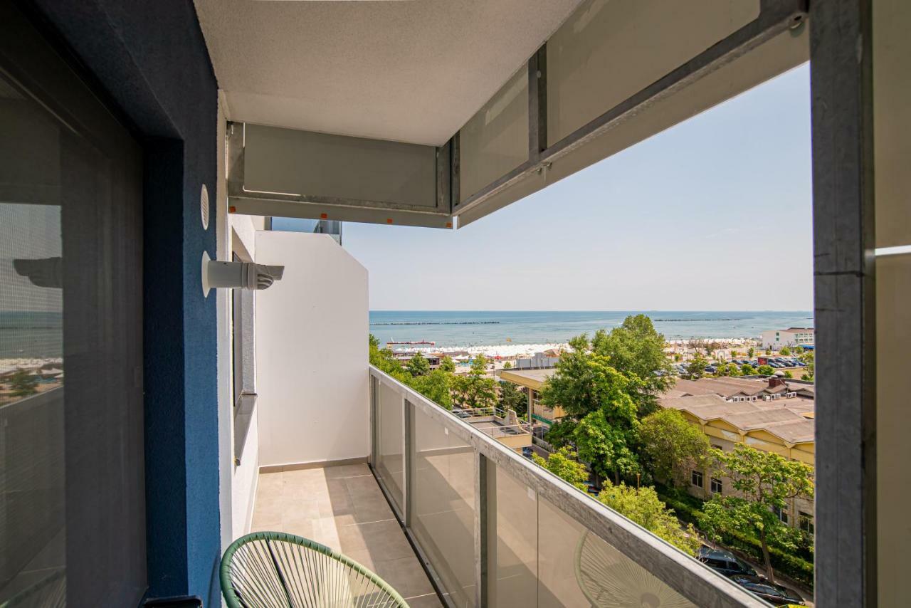 Bythesea Superior Apartment *