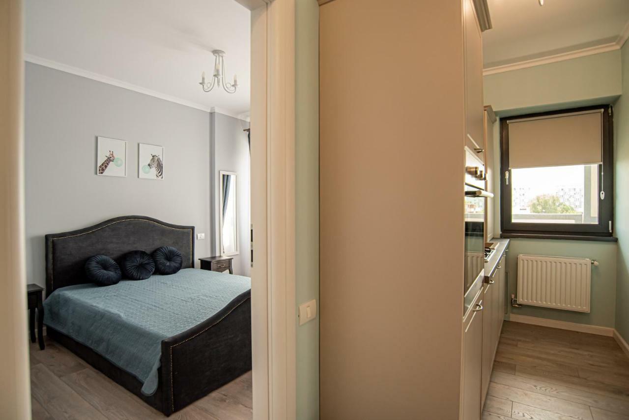 Bythesea Superior Apartment