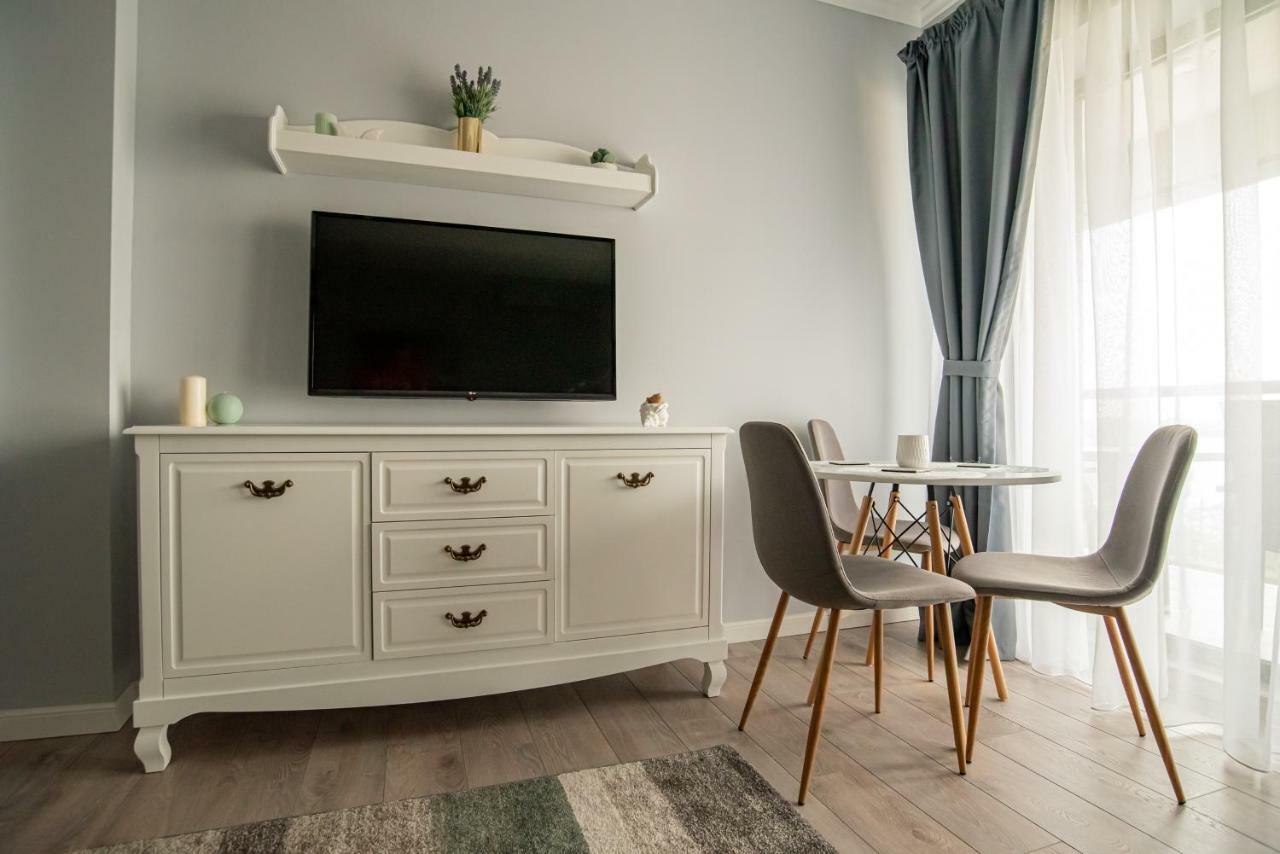 Apartment Bythesea Superior Mamaia