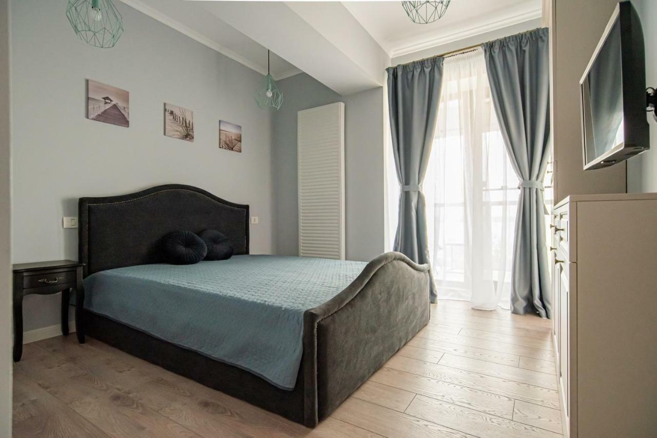 Bythesea Superior Apartment *