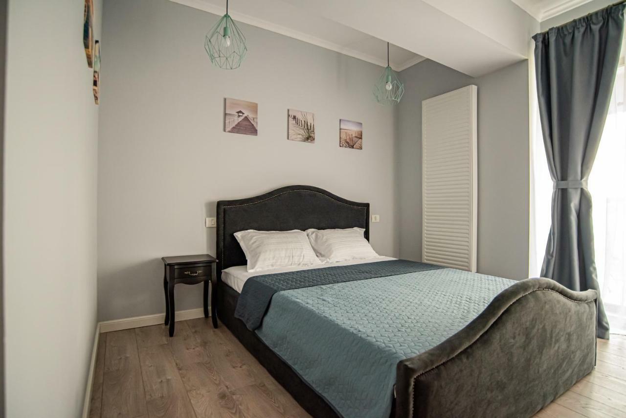 Bythesea Superior Apartment *
